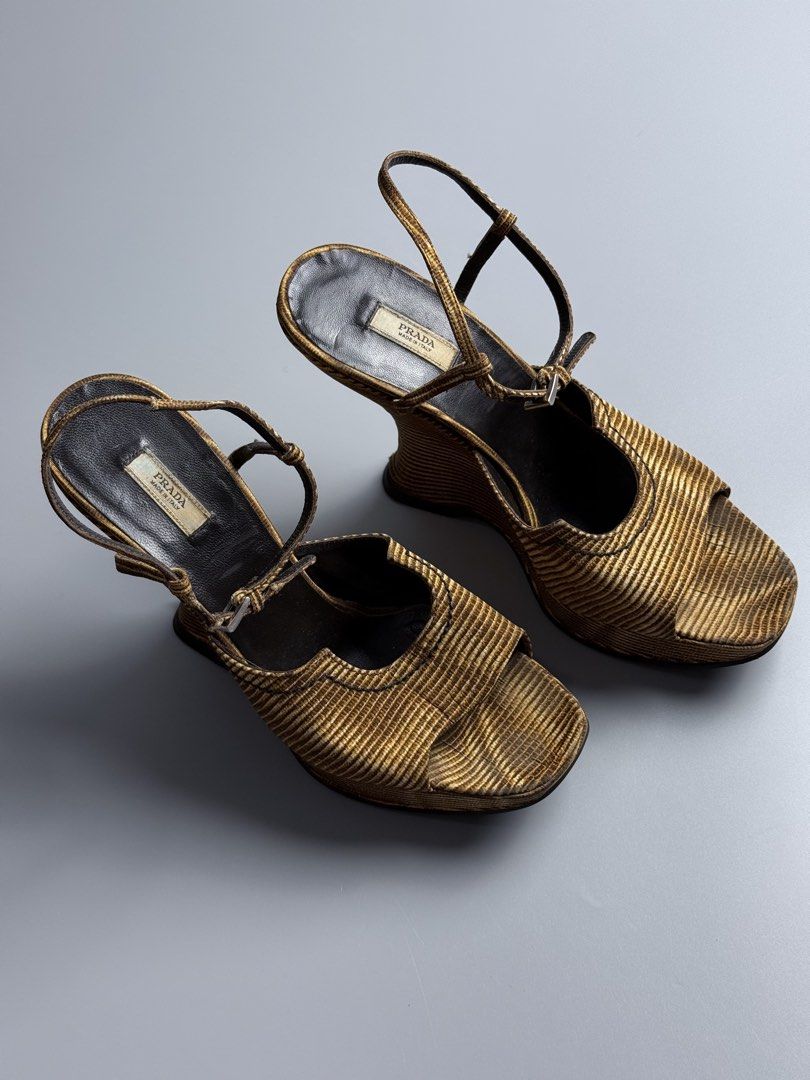 Rare Prada Yellow Illusion Print Wedge (Category: Wedges) located in San Pablo. Submitted by zzz.archvs (Listing ID 1464268240, Image 2). Description: Still in good condition Honest flaw are repaired right side strap. Size 38 Bottom still intact.