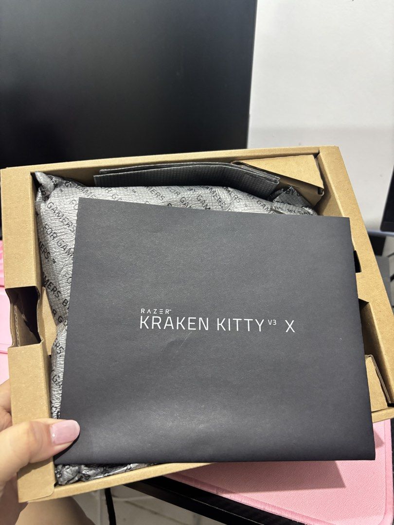 Razer Kraken Kitty V3 X Quartz Edition Wired Gaming Headset (Category: Headphones & Headsets) located in Manila. Submitted by kleesia (Listing ID 1464239652, Image 2). Description: - Razer Kraken Kitty V3 X Gaming Headset - Quartz Edition (Pretty Pink) - Wired Connection - Compatible with: PC, Mac, PlayStation, Nintendo Switch, Steam Deck, Smartphones - Ideal for Gaming and Everyday Use - Includes Original Packaging and Manual.