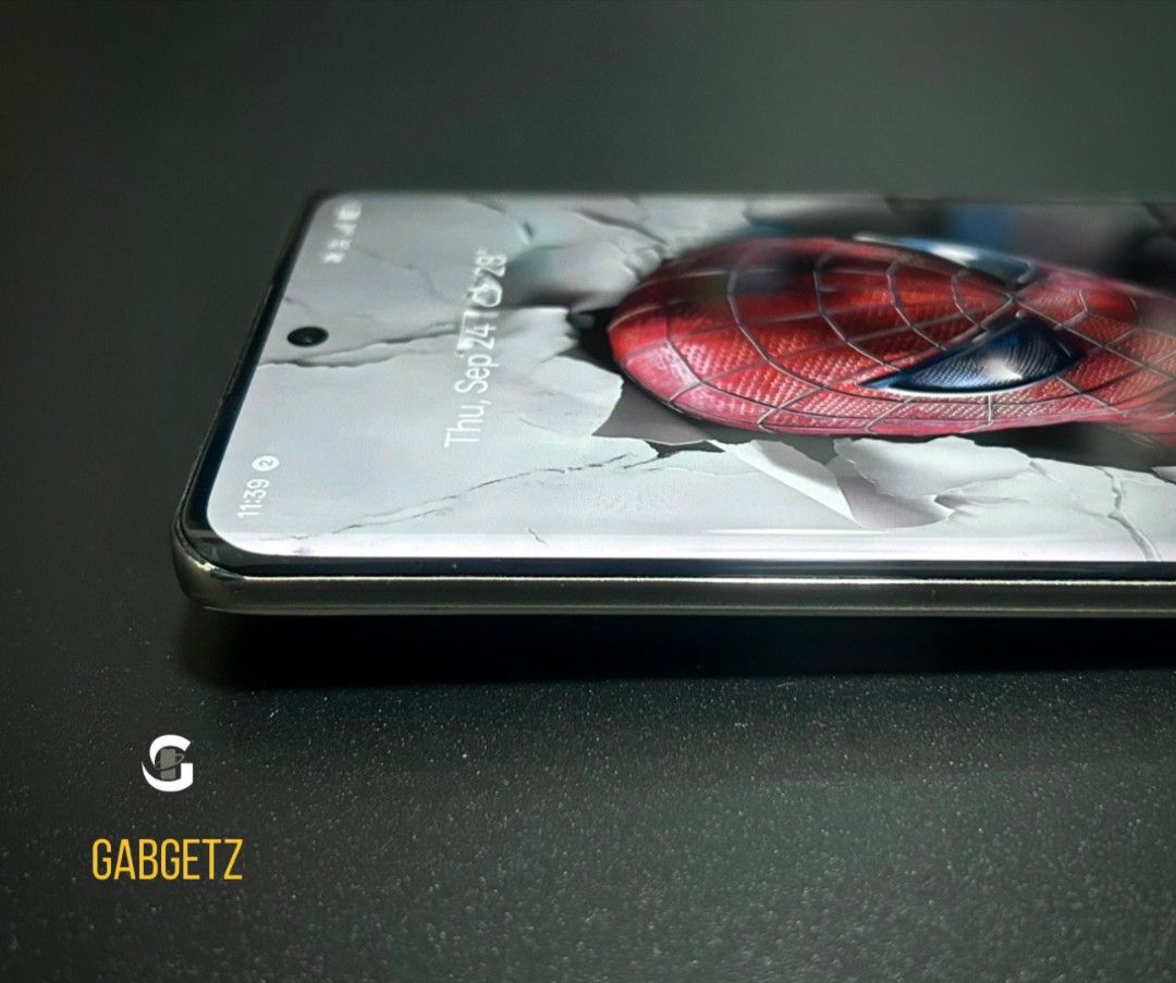 Realme 12 Pro + 5G (Category: Realme) located in Navotas City. Submitted by gabgetz (Listing ID 1464141340, Image 2). Description: FOR SALE REALME 12 PRO+ 5G (512GB) Good condition Long battery life (hindi nangiiwam ng biglaan 😂) Factory unlocked Minor Issue: Few paint chips sa side (ang arte mo! le peri bagay sila Price: P11,500 (512gb po ito) Buy and Sell #Gabgetz .