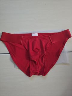 (Category: ) located in . Submitted by menwearstore68000 (Listing ID 1464251712, Image 1). Description: .