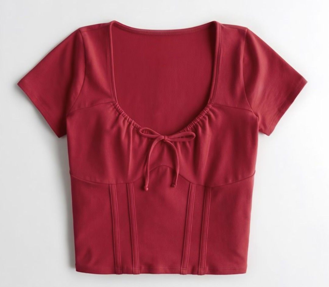 Red Corset Style Top Size M (Category: Sleeveless) located in Butuan. Submitted by edhelespyn (Listing ID 1464242146, Image 1). Description: 🌟 PLEASE READ 🌟 - Discounts for multiple buys - Can fit up to 38" bust, 30" waist - Never used - Pls add p150 for J&T shipping. - Item will come from Butuan City, Agusan del Norte. - BPI, GCASH, MARIBANK.