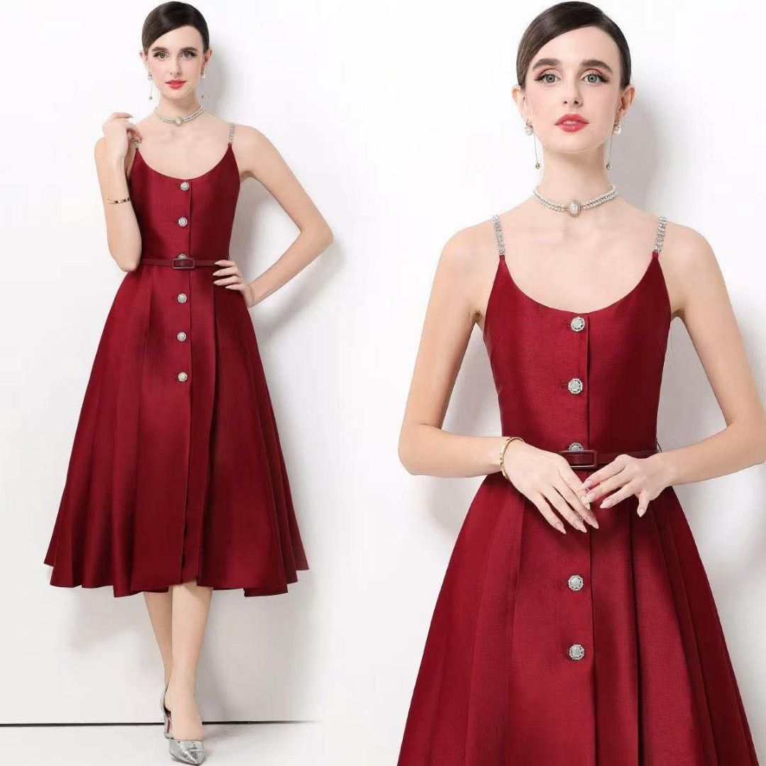 Red Dress (Category: Dresses) located in Quezon City. Submitted by _prelovedbyelvi (Listing ID 1464179700, Image 1). Description: .