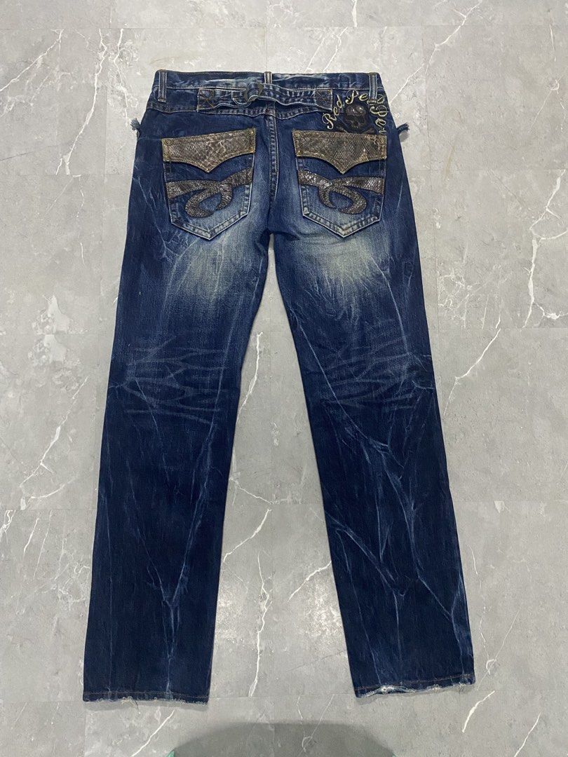 Red Pepper Jeans Skull & Snake Design (Category: Jeans) located in Santa Maria. Submitted by saintarchive316 (Listing ID 1464224670, Image 3). Description: - Cool Red Pepper jeans - Unique skull and snake design - Distressed look with rips and fading - Snake skin textured back pockets - Button fly closure - Perfect statement piece for your wardrobe.