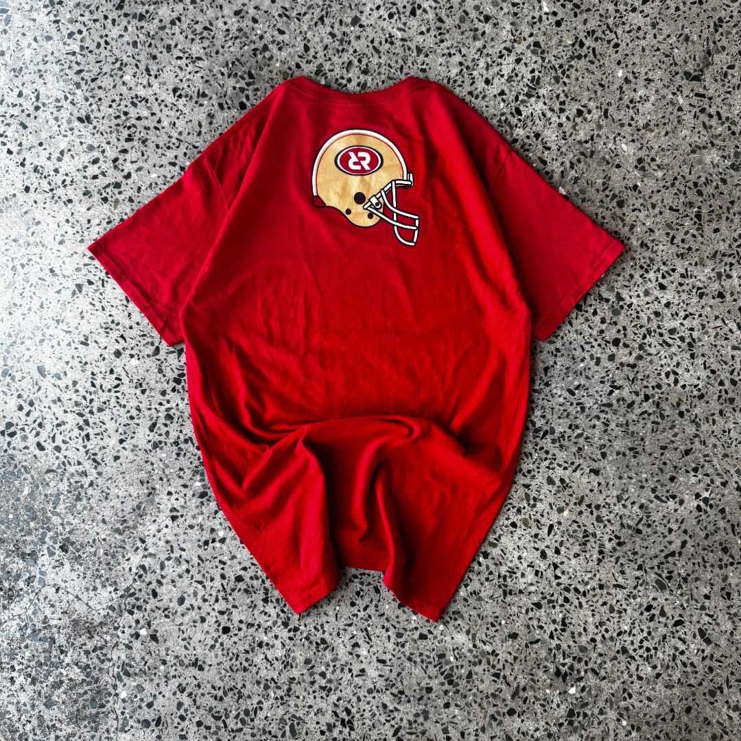 RED ROCK (Category: Tshirts & Polo Shirts ) located in Quezon City. Submitted by theq.thriftshop (Listing ID 1464222966, Image 2). Description: PLEASE READ FIRST! MINE ₱299 + sf (FIXED) Size M (L 28”, W 18”) Issue: Back stain Color may vary due to lighting Model’s height: 5’9 💸 G-Cash payment 📦 J&T Nationwide shipping.