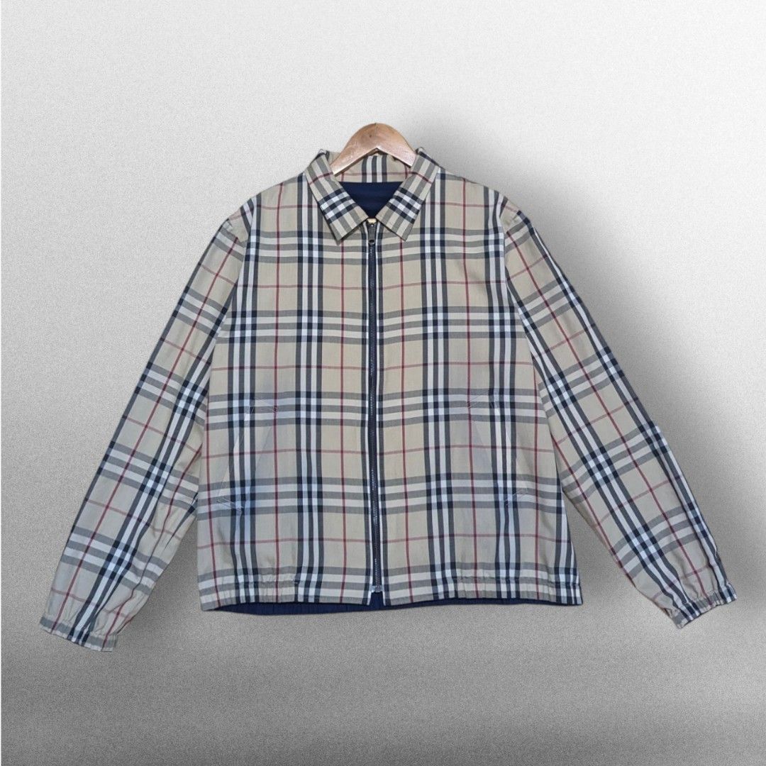 Reversible Burberry Harrington Jacket (Category: Luxury Apparel) located in San Juan City. Submitted by 4keeps.mnl (Listing ID 1464279155, Image 1). Description: AUTHENTIC VORIGINAL Condition: 9.5/10 Med to Large 23x26 Issue: NONE.