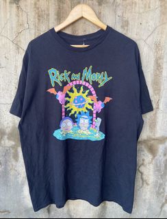 (Category: ) located in . Submitted by re.worn082 (Listing ID 1464205788, Image 1). Description: .