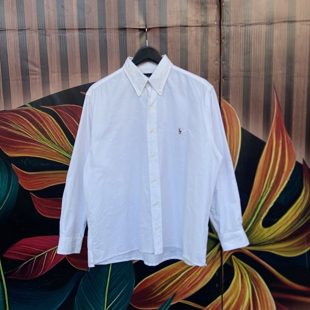 Rl oxford white ( Authentic ) (Category: Luxury Apparel) located in Dueñas. Submitted by d1gidoll (Listing ID 1464207207, Image 1). Description: 23 x 27 Authentic Made in hongkong.