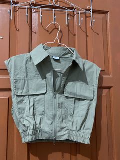 (Kategori: ) berada di . Dikirim oleh cutelilthingshere (ID iklan 1464327958, Gambar 1). Deskripsi: .