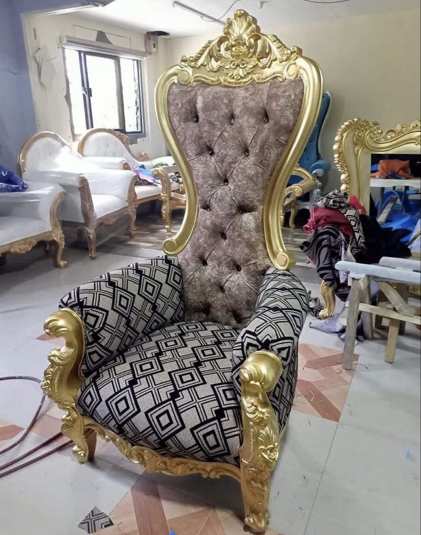 Royal Throne #salon#spa#debut/weddingevent (Category: Other Home Furniture) located in Guagua. Submitted by alcynnslng (Listing ID 1464170737, Image 2). Description: Your clients don’t just need a chair — they need a THRONE! 💅👑 Pang-Instagram, pang-VIP, pang-Queen ang dating! Pink Throne Single & Double — available for #salon, #spa, #debut & #photoshoot. Gawang Royal Throne Pampanga — Betis, Guagua! DM for salon packages! 💖 Gawang Betis. Gawan