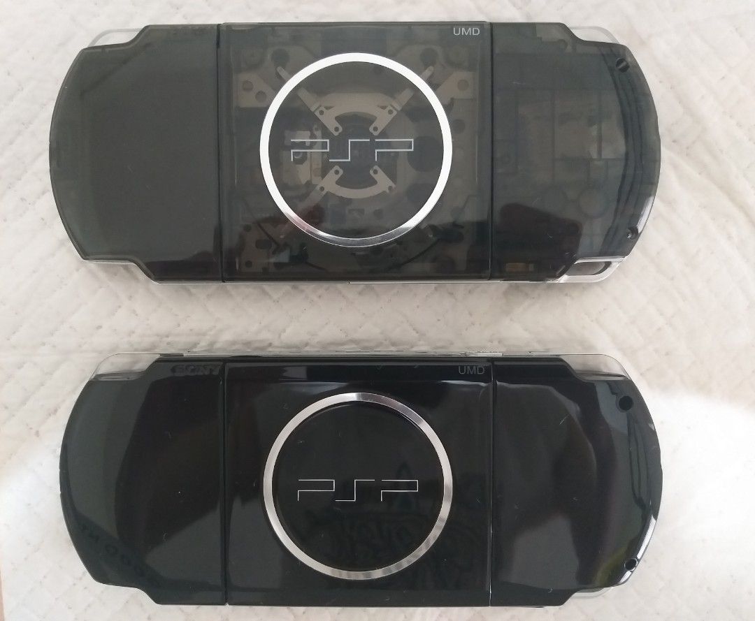 (RUSH) PSP Slim 3001 at 3001D (Category: PlayStation) located in Taguig. Submitted by nayryerffej (Listing ID 1464168604, Image 2). Description: 3001 Clear Black 3001D Piano Black In good condition Parehong Reshelled at naka 6.61 ARK-4 cIPL na Working lahat Lalaruin na lang 2,500 each (FIXED) Issue/s Parehong LCD ang issue 3001: May maliit na guhit sa gitna ang LCD (7th pic) 3001D: May mga guhit sa taas at manipis na guhit sa gitna ang LCD (8th p