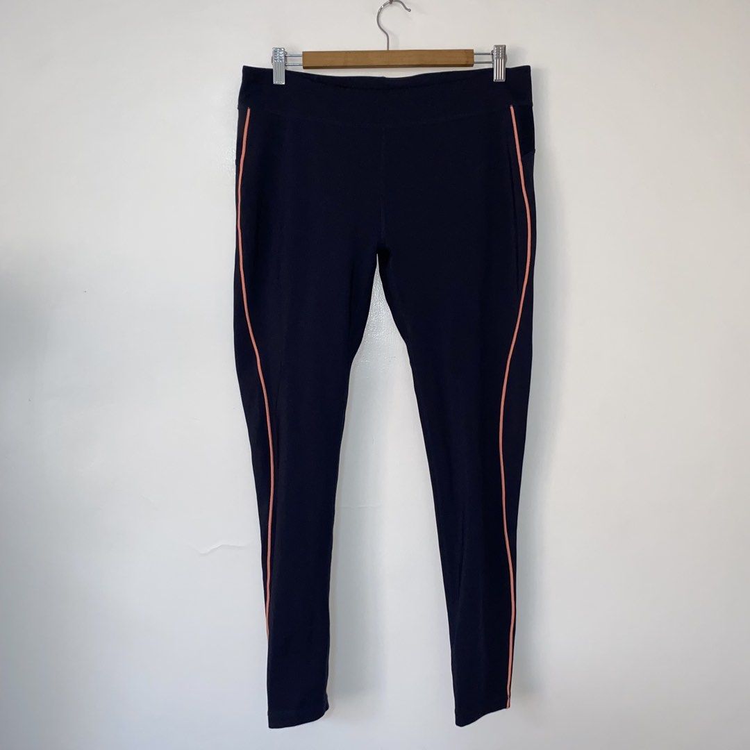 SALE‼️LATIV active leggings (Category: Activewear) located in San Jose del Monte. Submitted by mamiracky (Listing ID 1464226599, Image 1). Description: Last price posted In good condition No flaws No when worn .