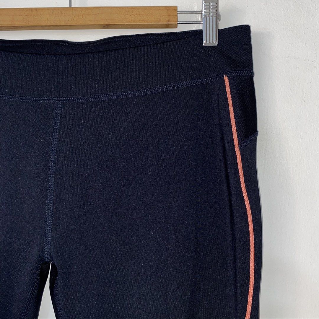 SALE‼️LATIV active leggings (Category: Activewear) located in San Jose del Monte. Submitted by mamiracky (Listing ID 1464226599, Image 2). Description: Last price posted In good condition No flaws No when worn .