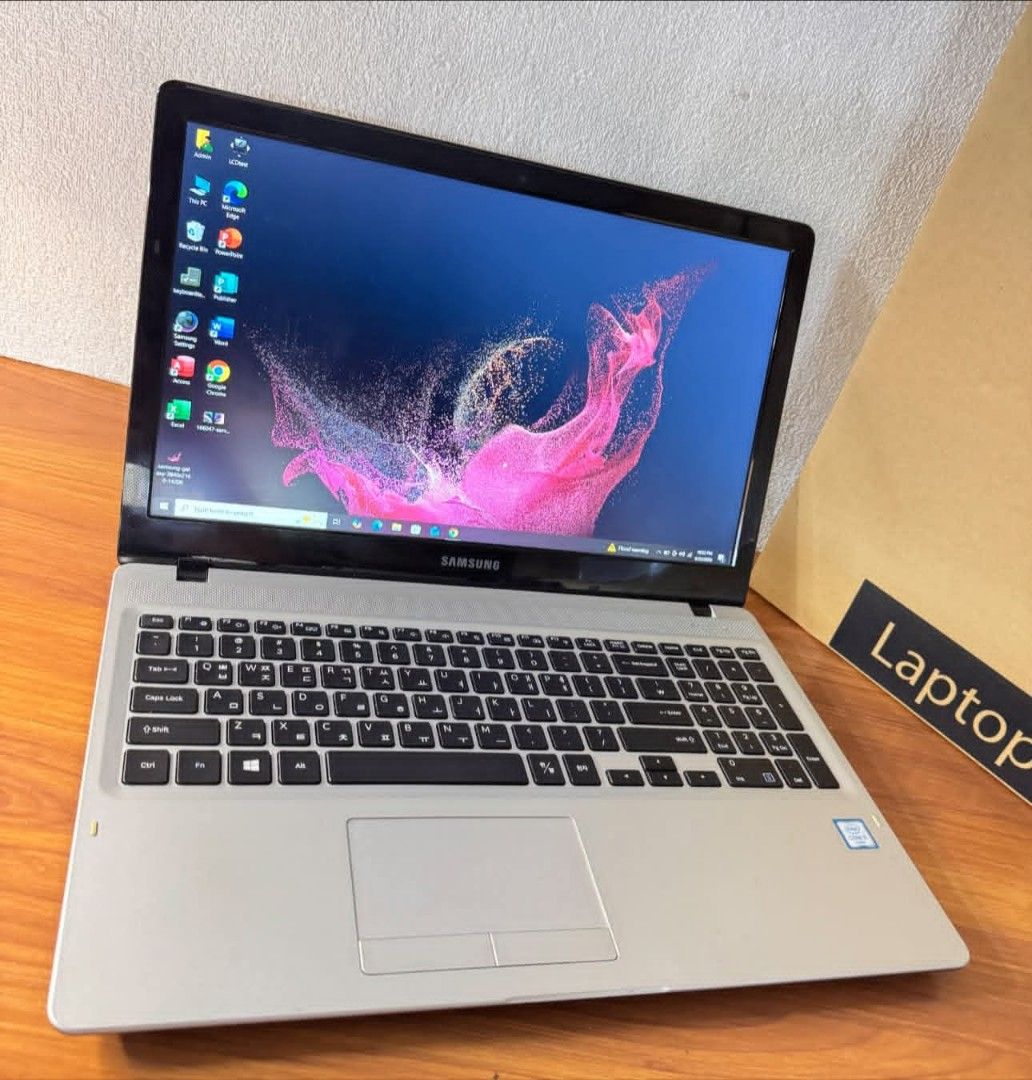 📌SAMSUNG 500R 📌 (Category: Laptops & Notebooks) located in Manila. Submitted by lonelyme_1986 (Listing ID 1464352466, Image 2). Description: ‼️SLIM LAPTOP FOR SALE‼️ (14PCS AVAILABLE ) PRICE : 8,999 FIX 📌SAMSUNG 500R 📌 CORE I5-6200U CPU @2.40GHZ (6TH GENERATION) 120GB SSD 4GB MEMORY 2.1GB INTEL HD GRAPHICS 520 BUILT-IN CAMERA WIFI READY CARD READER HDMI USB PORT LAN PORT VGA SLOT 15.6 INCHES 💯% NO ISSUE 99% SMOOTH FULLY TESTED 1 to 3 HOURS B