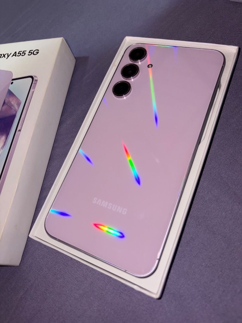 Samsung A55 5G (Category: Samsung) located in Cavite. Submitted by shairagjavier (Listing ID 1464209557, Image 2). Description: Bought 2024 Unit and box only, sorry sira na charger. RFS : upgraded to iphone 17 🥳.