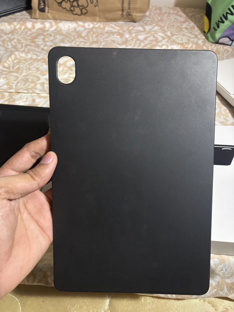 Samsung Tab S11 Bookcover Keyboard (Category: Laptops & Notebooks) located in Pasig City. Submitted by banss111 (Listing ID 1464222470, Image 3). Description: Samsung Tab S11 Bookcover keyboard * like new, binuksan lng para itesting With free case (dalawa).