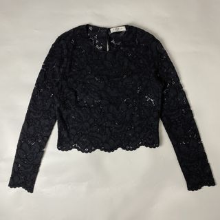 (Category: ) located in . Submitted by rewear.conceptual (Listing ID 1464311626, Image 1). Description: .
