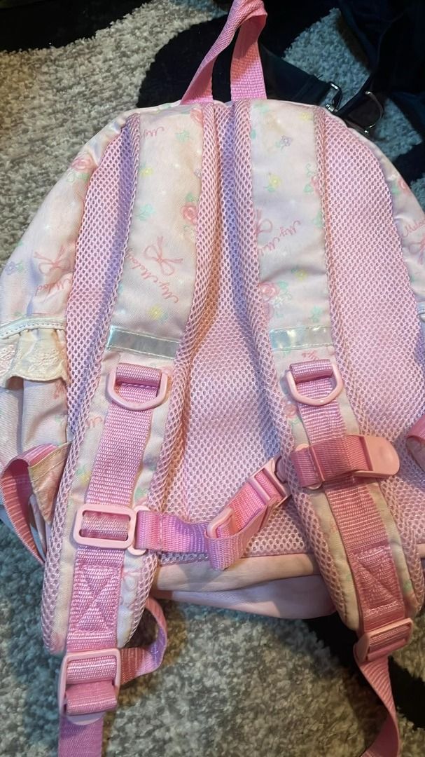 Sanrio My Melody Bag (Category: Backpacks) located in Cavite. Submitted by piano.san (Listing ID 1464139550, Image 2). Description: .