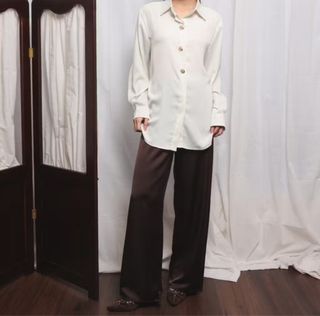(Kategori: ) berada di . Dikirim oleh reyhan.jmhr (ID iklan 1464351006, Gambar 1). Deskripsi: .