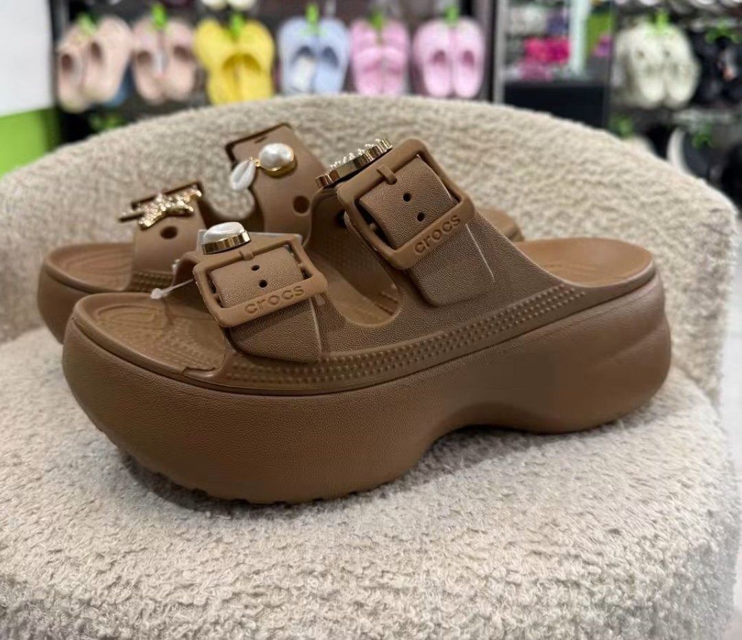 Saturday Sandals in Sepia (Category: Slippers and slides) located in Rizal. Submitted by hiraya16 (Listing ID 1464238313, Image 3). Description: W5 W6 W7 W8 W9 Available Onhand ready to ship DM ✉️ J&T - Lalamove - LBC.