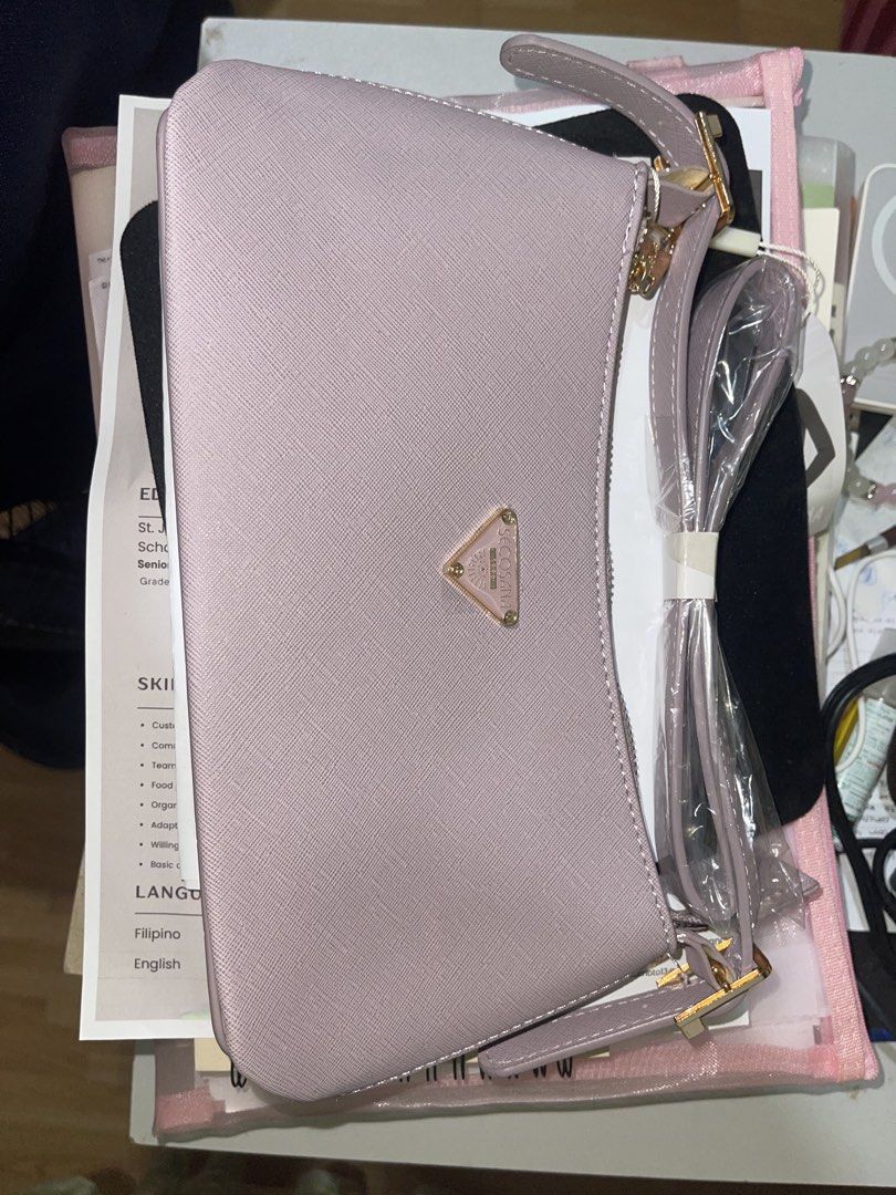 secosana hand bag (brand new) (Category: Shoulder Bags) located in Manila. Submitted by zealbear-fab0 (Listing ID 1464225508, Image 3). Description: never been used brand new pa!! need funds.