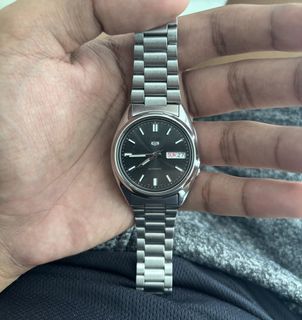 (Category: ) located in . Submitted by dexterjohn0206 (Listing ID 1464354185, Image 1). Description: .