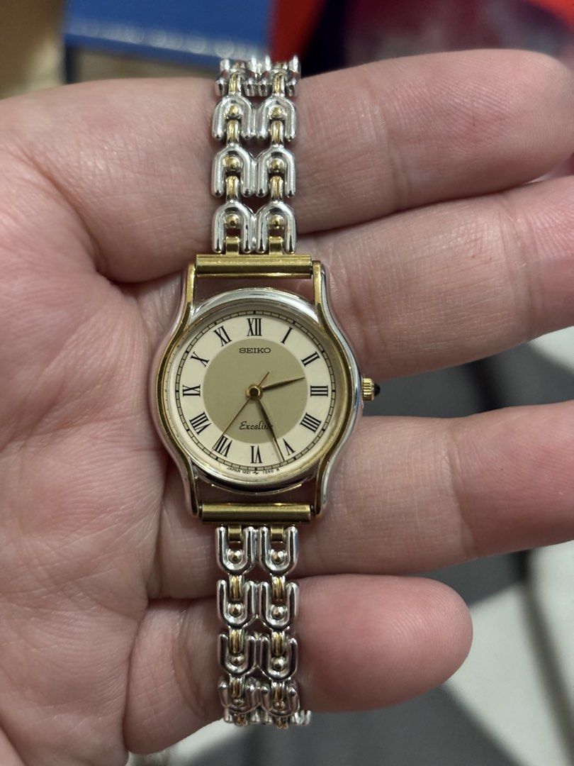 Seiko Exceline Roman Dial (Category: Women's Watches) located in Manila. Submitted by timelesswatchbyclaaa2.0 (Listing ID 1464195574, Image 1). Description: 24mm Sign of use Replace strap Up to 6.2 inch wrist size With free extra leather strap As is.