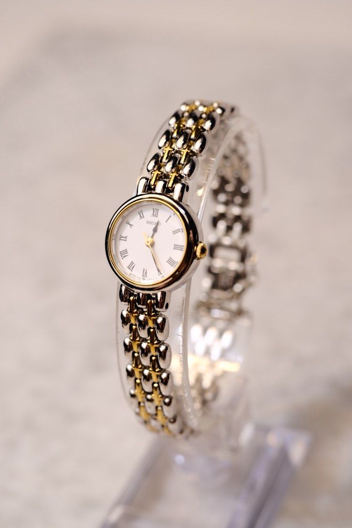 Seiko “Panthere” Ladies Dainty Watch (Category: Women's Watches) located in Davao. Submitted by carussel (Listing ID 1464200335, Image 2). Description: Seiko “Panthere” Ladies Dainty Watch In excellent condition “Like New” Two-tone (Silver and Gold) Movement: Quartz Seiko 1F21 New Battery: Renata Dia: 10mm Wrist Size: 18-19cm (can be adjusted).
