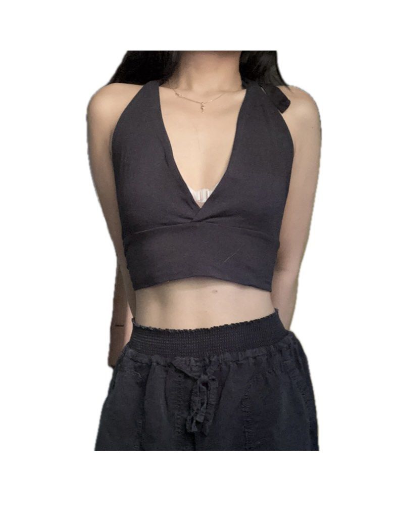 Self-tie Black Halter Neck Crop Top (Category: Sleeveless) located in Lucena. Submitted by fn.clst (Listing ID 1464159878, Image 1). Description: .