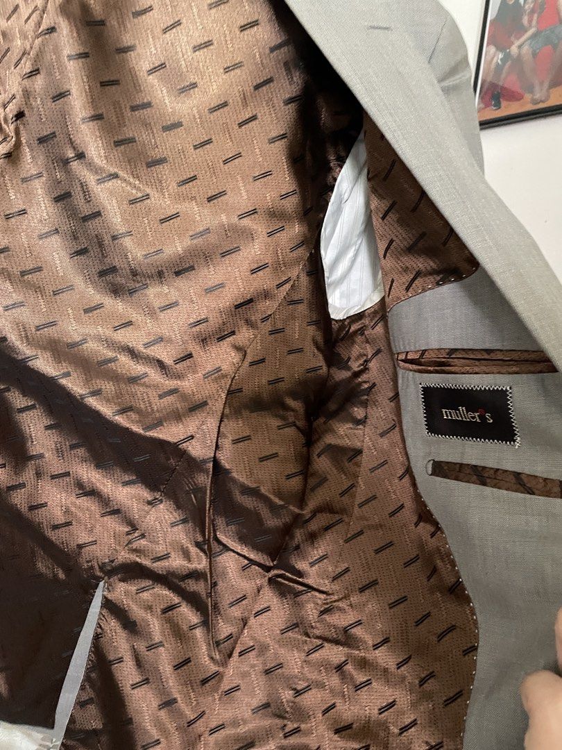 SET Coat and Pants (Category: Formal Shirts) located in Manila. Submitted by peansandtobs (Listing ID 1464161524, Image 3). Description: Used like new Fit to L-XL.