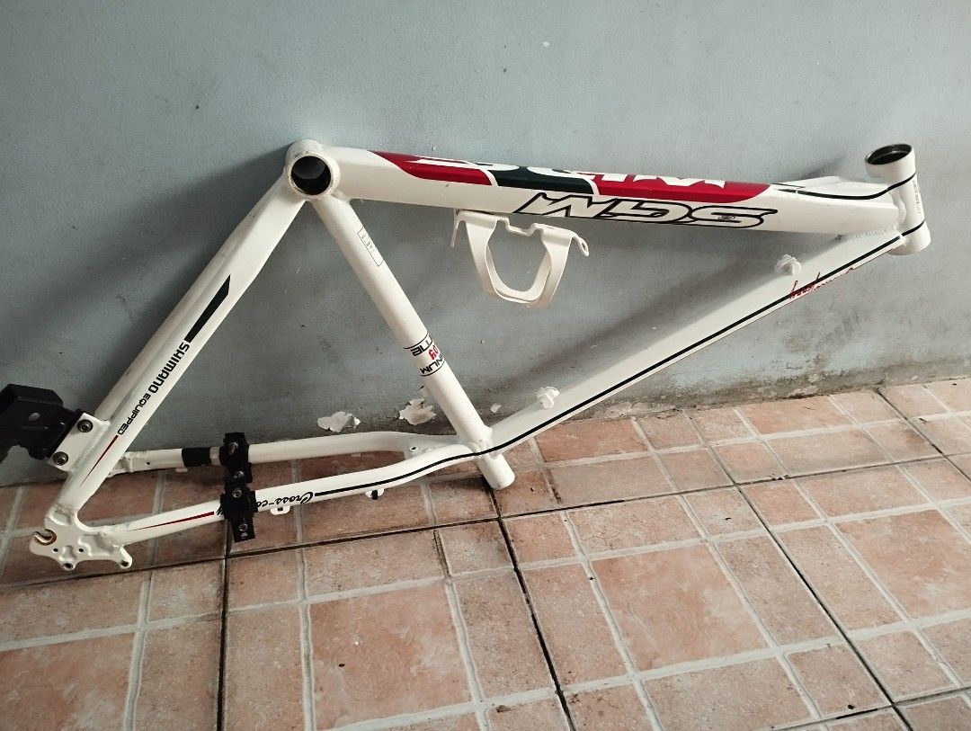SGM 26" MTB Bicycle Frame. Alum Alloy. (Category: Bicycles) located in Batangas. Submitted by yuriline_shop (Listing ID 1464174416, Image 2). Description: For sale MBT frame SGM. Aluminum Alloy Frame. Used.HP#09999733391.