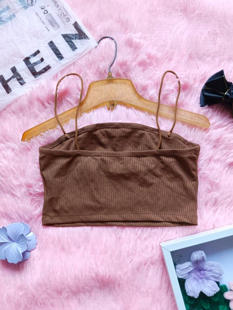 SHEIN Ribbed Spaghetti Strap Crop Top (Category: Sleeveless) located in Mariveles. Submitted by baeyondcrafts (Listing ID 1464350059, Image 2). Description: Size: XS-S 💰PHP 69.00 🌸 Brand: SHEIN 🌸 Condition: Brand new Note: 🎀 Manage your expectations. 🎀 Color may appear darker or lighter than the actual item. 🎀 Buy at your own risk. 🍓 For miners, fill out the order form first and then send the item you'll mine. 🍓 Direct shipping via J&T 🍓