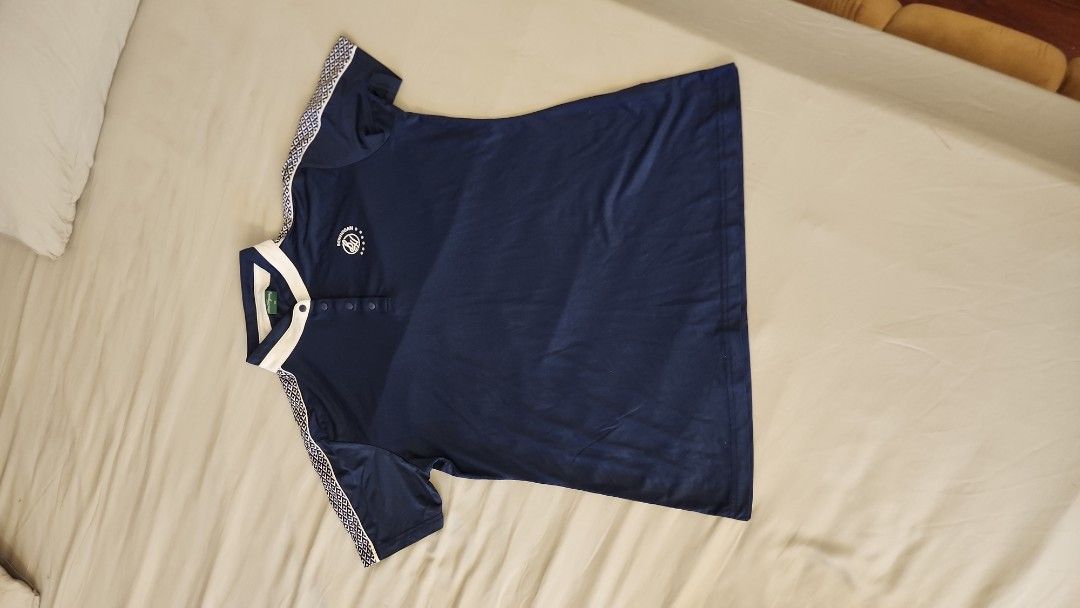 Shirt (Category: Announcements) located in Makati City. Submitted by zheire (Listing ID 1464139966, Image 3). Description: .