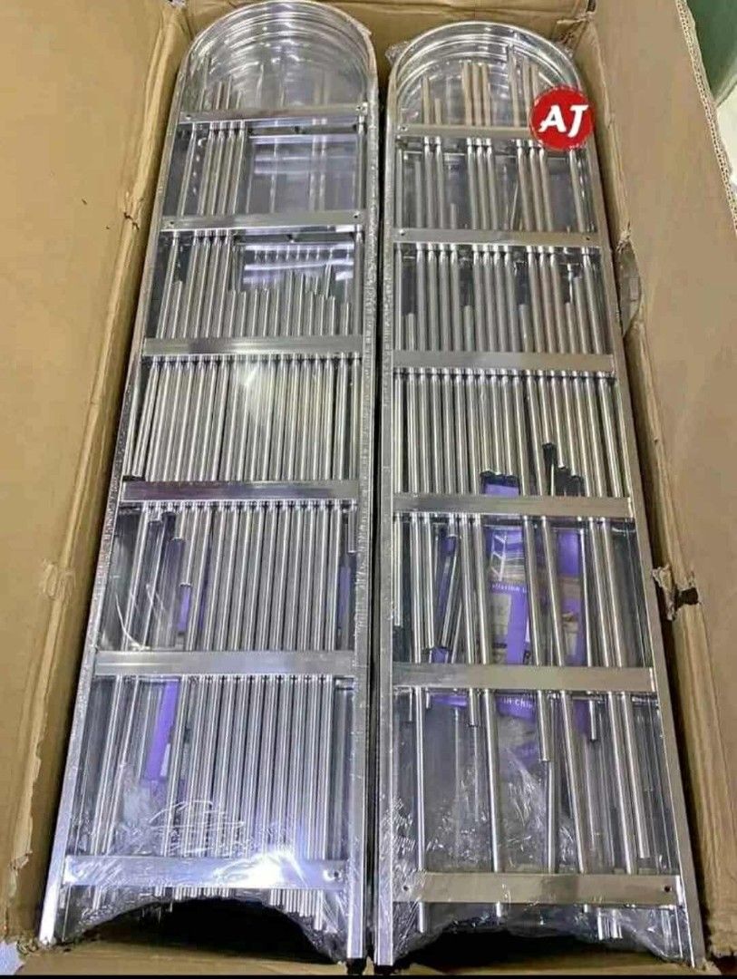 Shoe rack stainless (Category: Shoe inserts & accessories) located in Manila. Submitted by erick80762 (Listing ID 1464348104, Image 2). Description: .
