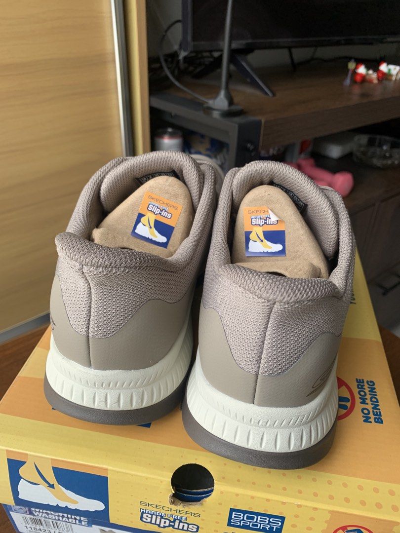 Skechers Original (Category: Casual Shoes) located in Quezon City. Submitted by arbyyy (Listing ID 1464190498, Image 3). Description: Brand new. Never used..