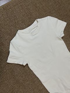 (Category: ) located in . Submitted by miafml-closet-cleanout (Listing ID 1464158884, Image 1). Description: .