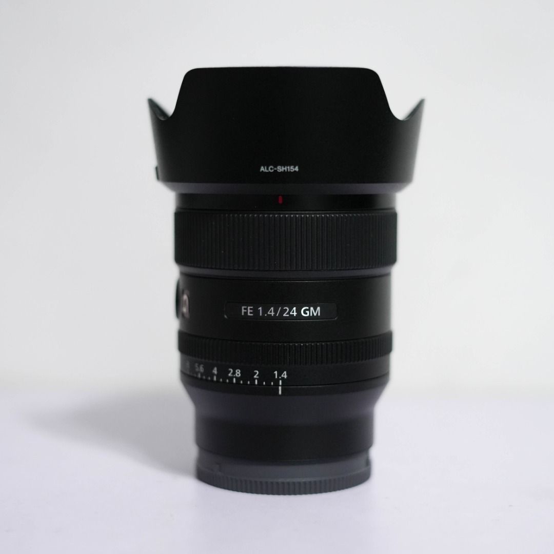 Sony 24mm f1.4 GM (Category: Lens & Kits) located in Malabon City. Submitted by camcart (Listing ID 1464250494, Image 1). Description: ◈ Sony 24mm f1.4 GM ➠ Inclusions: - Sony Front and Rear cap - Lens Hood ✅ Physical Condition: 9.5/10 (Good Condition) ✅ Glass Condition : 10/10 (No Fungus or Dust) 💵 Price: 42,500 pesos only 🚛 Mode of Transaction: ◉ Pick up or Meet up - Around Malabon City ◉ Delivery thru Lalamove or Grab ◉ or Shipping (COP thru