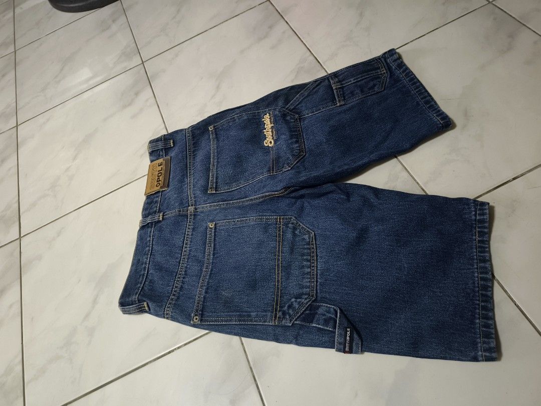 SOUTH POLE 📥📥 (Category: Shorts) located in Manila. Submitted by purewater_a0ce35 (Listing ID 1464304345, Image 3). Description: SOUTHPOLE 🤌 WL 32 GOOD AS NEW! 📥.