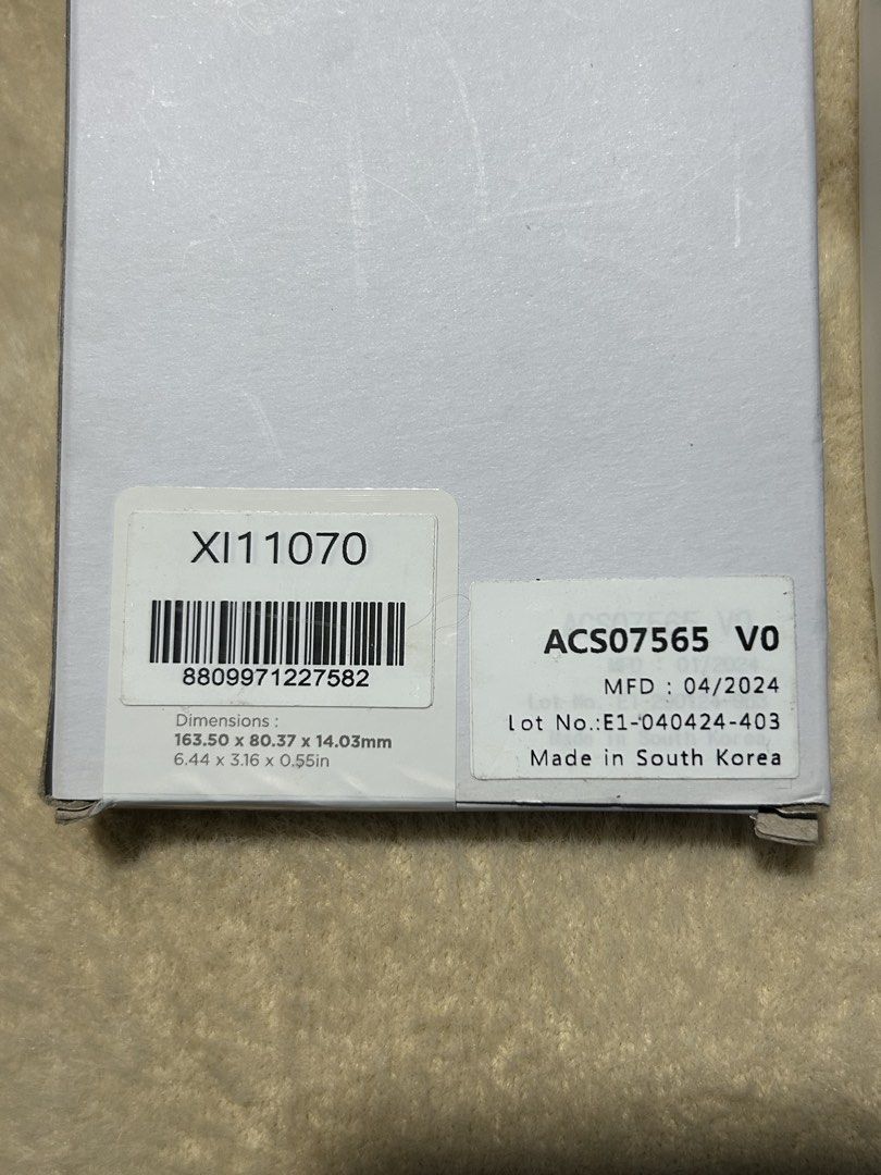 Spigen Iphone 15 Pro Max Frost Clear Case (Category: Cases & Sleeves) located in Caloocan City. Submitted by marcapina2211 (Listing ID 1464322881, Image 3). Description: Spigen Iphone 15 Pro Max Frost Clear Case No issue Brandnew condition 📍North Caloocan.