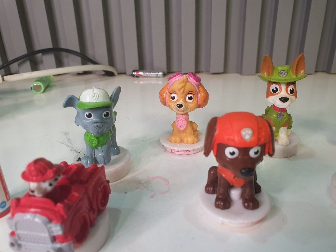 Spin Master PAW Patrol Stampers (Category: Educational & Learning Toys) located in Tarlac. Submitted by ziv_surplus (Listing ID 1464331328, Image 2). Description: Spin Master PAW Patrol Stampers Take all Missing cover ung 2 pcs..