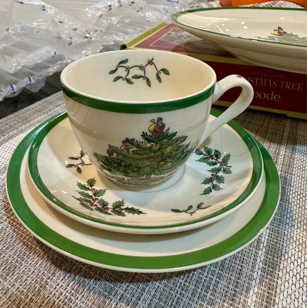 Spode Christmas Tree Teacup, Saucer, and Plate Set (Category: Coffee & Tea Tableware) located in Las Pinas. Submitted by justjeaz (Listing ID 1464176774, Image 1). Description: SPODE CT TRIO SET ₱2400 BNEW W/O BOX.