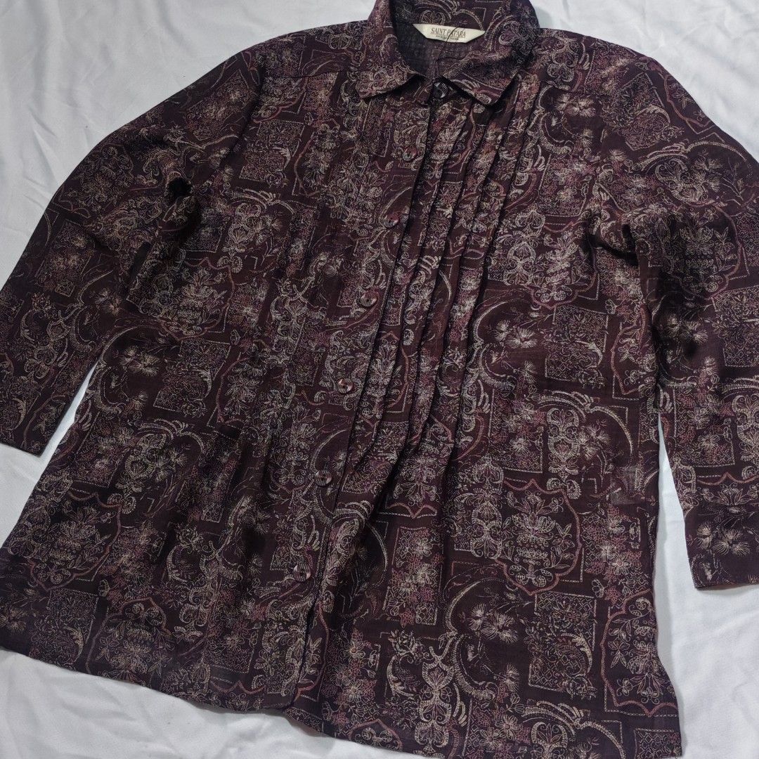St. PATARA (Category: Coats, Jackets and Outerwear) located in Manila. Submitted by thrifttriplangnigio (Listing ID 1464210747, Image 2). Description: St. PATARA BRAND W-19 L- 25 No Issue Excellent Condition 499+sf -negotiable if sure buyer MOD: JNT EXPRESS MOP:GCASH LOC: NORTH CALOOCAN📍 DM ME IF INTERESTED.