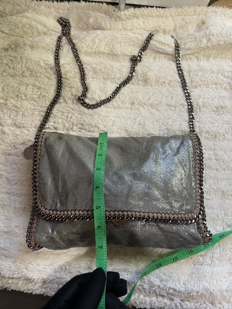 Stella McCartney sling bag (Category: Luxury Bags & Wallets) located in Naawan. Submitted by twillycalledprelovedbags (Listing ID 1464184263, Image 2). Description: .