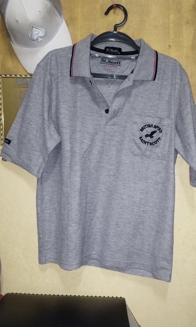 st.scott London (Category: Tshirts & Polo Shirts ) located in Baguio. Submitted by alu22 (Listing ID 1464279466, Image 1). Description: St.Scott London Oversized Polo Shirt ✓Medium on Tag ✓Like New Condition ✓Soft sa katawan, Hindi manipis ✓RFS: Malaki sa akin 📍Baguio City Loc.
