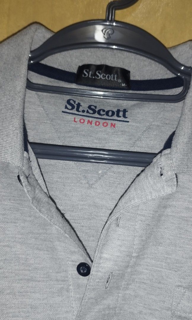 st.scott London (Category: Tshirts & Polo Shirts ) located in Baguio. Submitted by alu22 (Listing ID 1464279466, Image 2). Description: St.Scott London Oversized Polo Shirt ✓Medium on Tag ✓Like New Condition ✓Soft sa katawan, Hindi manipis ✓RFS: Malaki sa akin 📍Baguio City Loc.