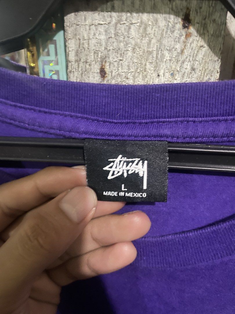 STUSSY (Category: Tshirts & Polo Shirts ) located in Makati City. Submitted by gemsonatrash (Listing ID 1464172014, Image 3). Description: 21x29 Excellent.