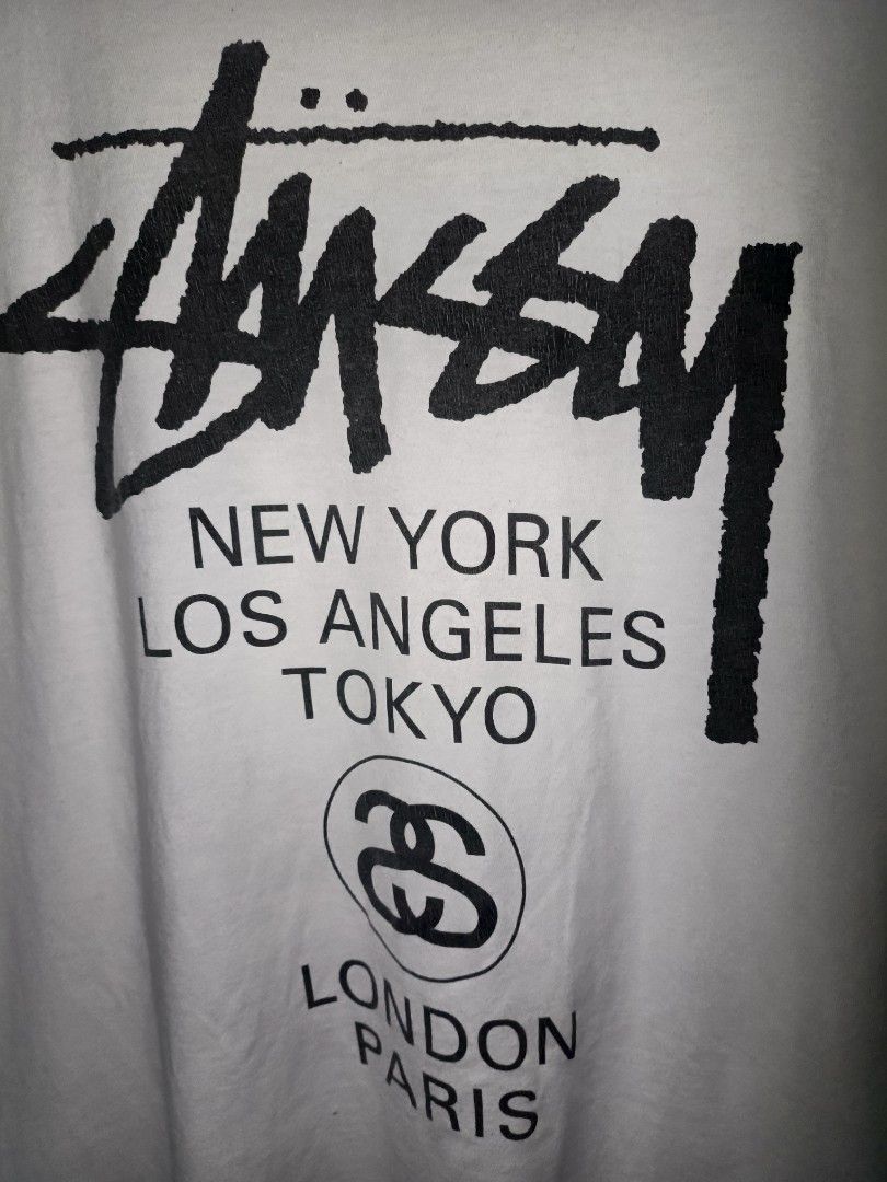 Stussy (Category: Coats, Jackets and Outerwear) located in Bacolod City. Submitted by freelion-1cc5 (Listing ID 1464243391, Image 3). Description: dimes:22x29 color rate:9/10 no issue good condition.