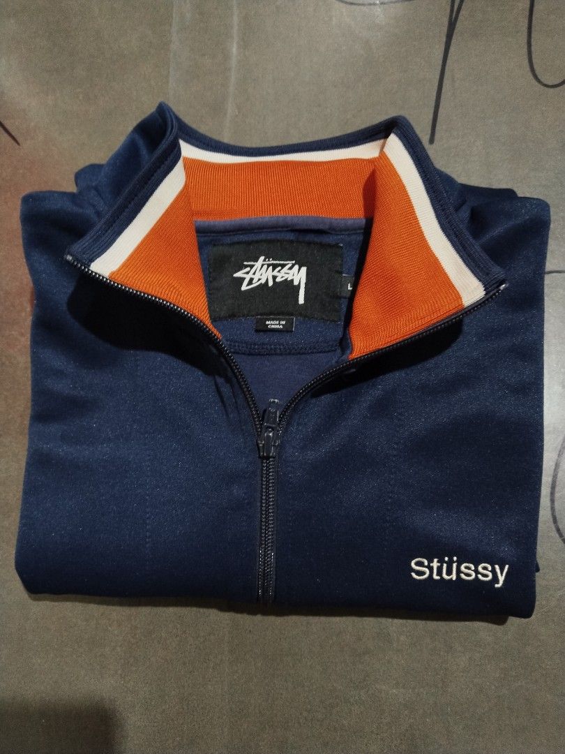 STUSSY FULLZIP JACKET (Category: Coats, Jackets and Outerwear) located in San Jose del Monte. Submitted by noys.831 (Listing ID 1464187350, Image 1). Description: .