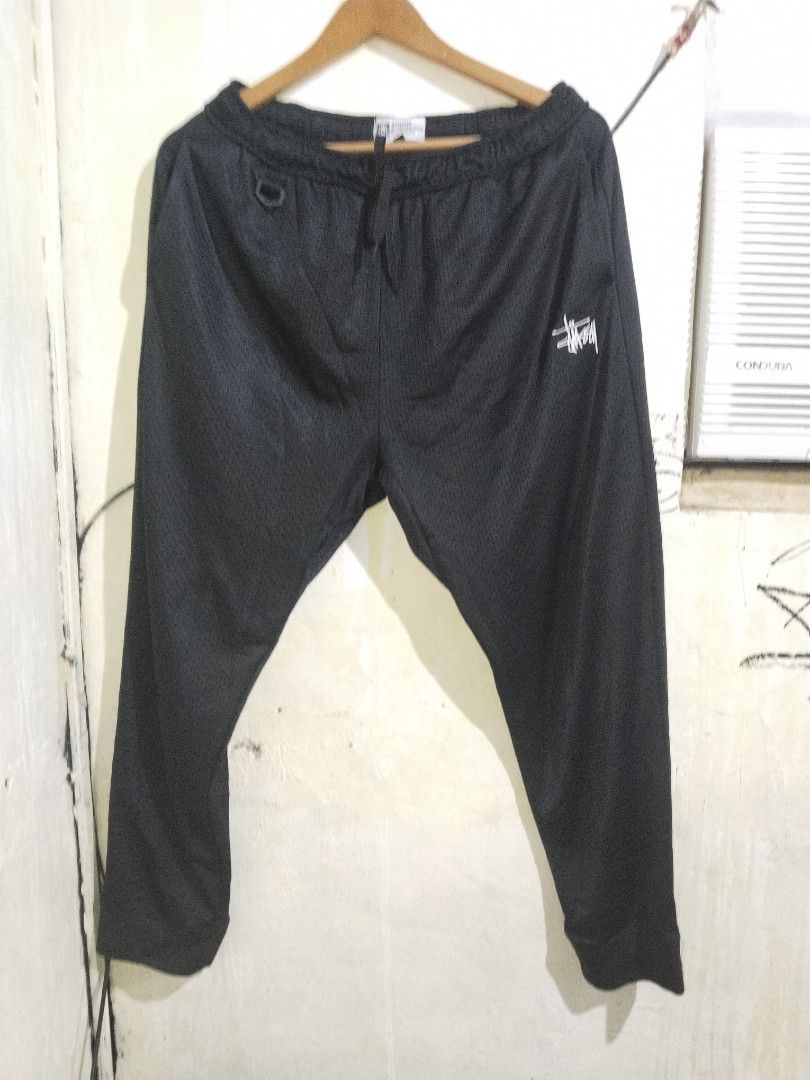 STUSSY JOGGER (Category: Joggers) located in San Jose del Monte. Submitted by noys.831 (Listing ID 1464185350, Image 2). Description: .