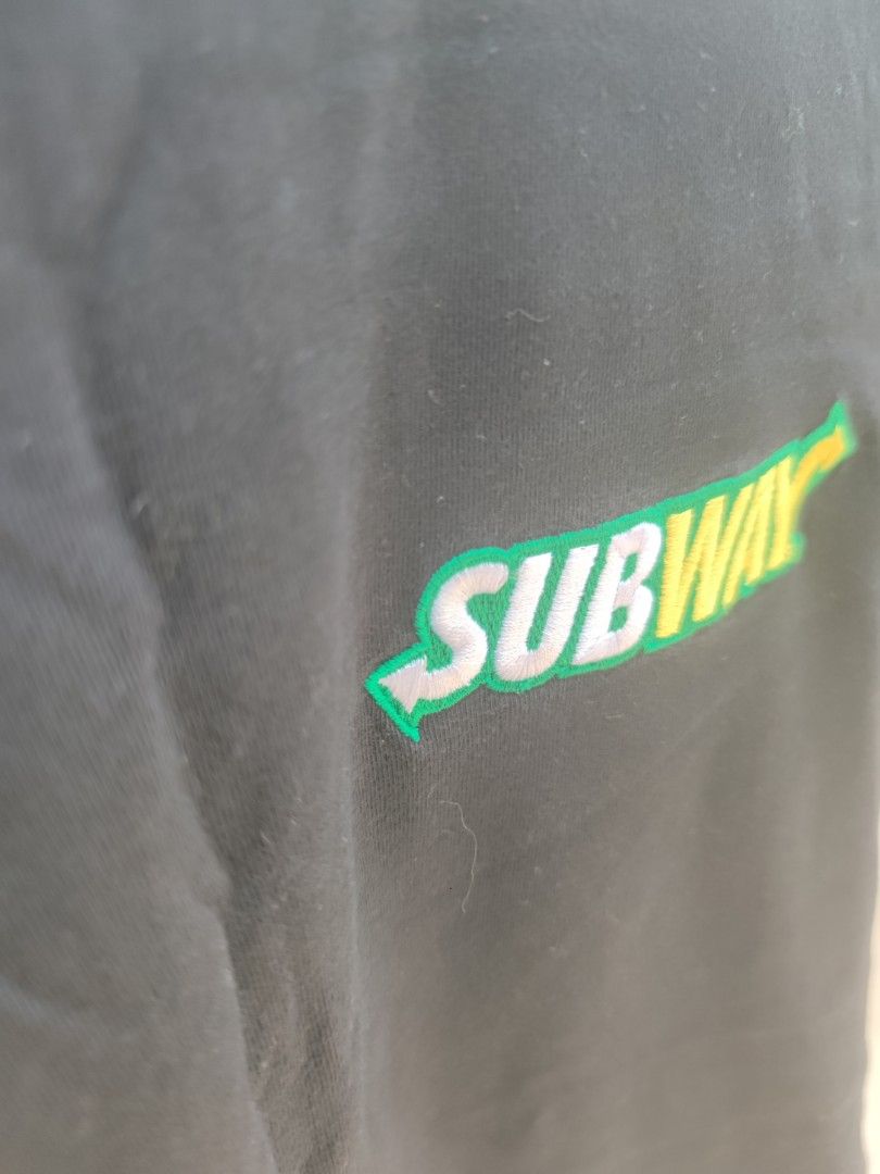 Subway Shirt (Category: Tshirts & Polo Shirts ) located in Pasig City. Submitted by ftwind (Listing ID 1464170335, Image 2). Description: - Embroidered Subway logo - color rate 9.5/10 black.