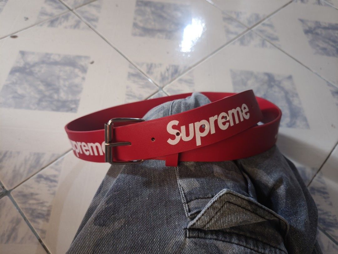SUPREME BELT (Category: Belts) located in Manila. Submitted by lui.giww (Listing ID 1464153417, Image 1). Description: 500 + sf pm sa dets and issue.